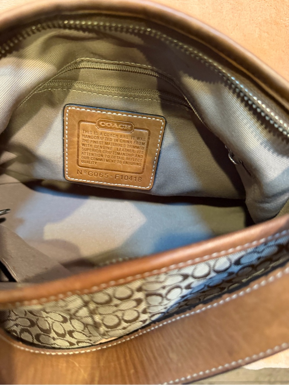 Coach Signature Canvas and Brown Leather Shoulder Bag - Picture 4 of 7